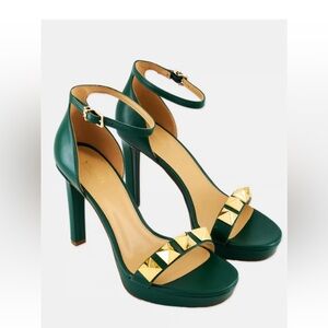 ISO Michael Kors Green Margot Platforms
Size 7.5 or Size 8